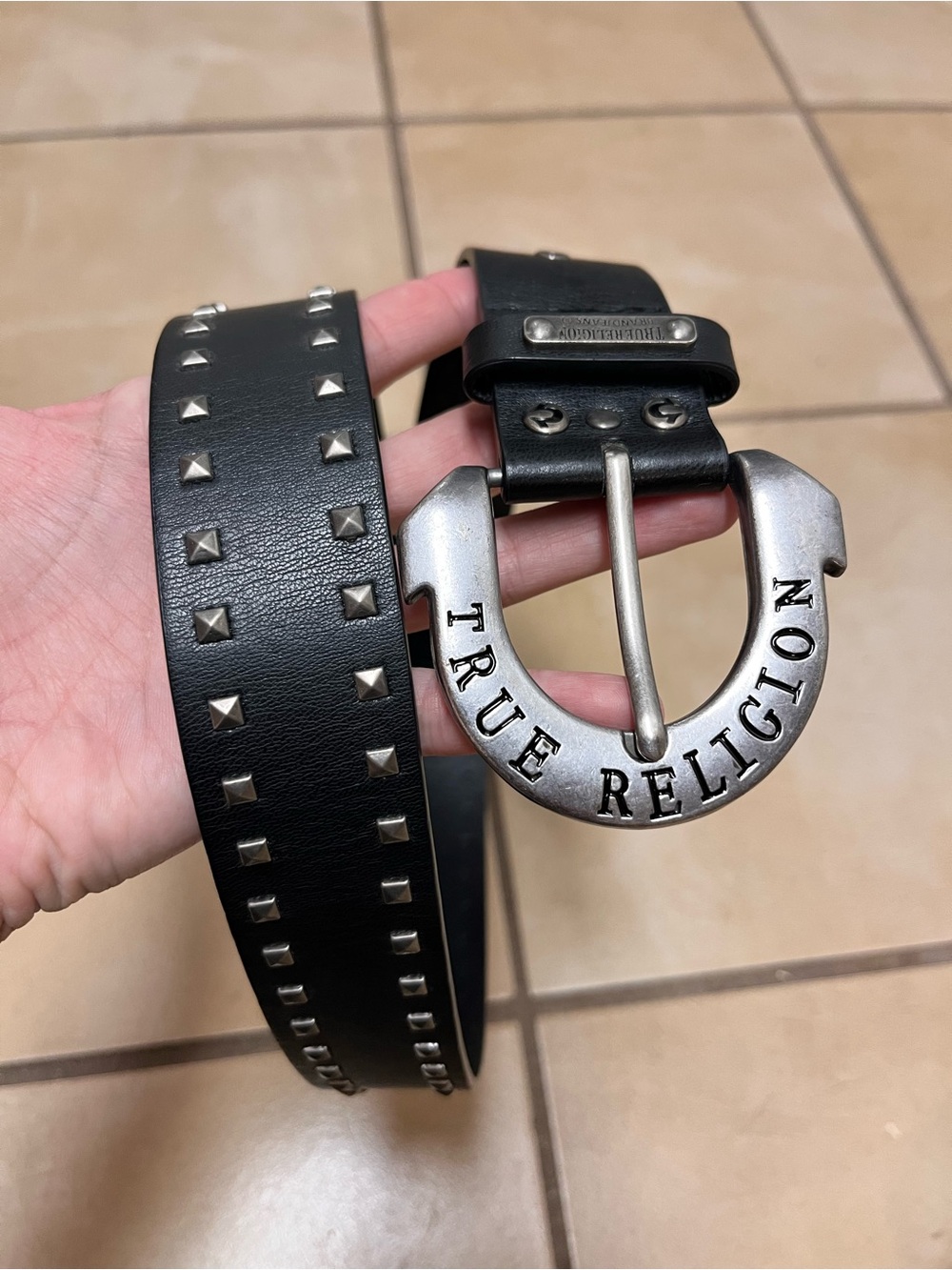 True Religion horseshoe buckle studded black belt M/L